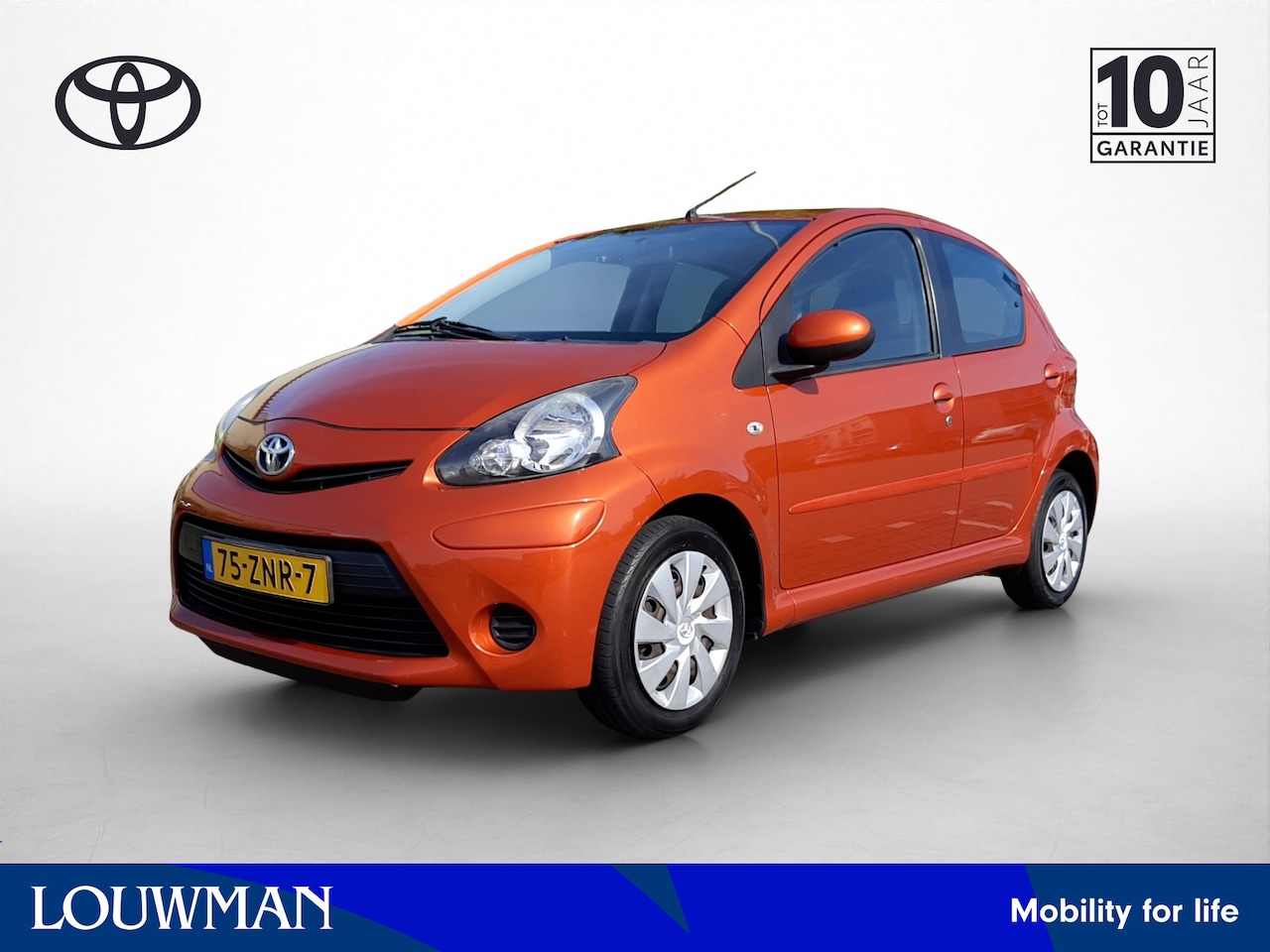 Toyota Aygo - 1.0 VVT-i Comfort Orange | Airco | Elektrische ramen voor | Centrale deurvergrendeling met - AutoWereld.nl