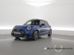 MINI 5-Deurs - 1.5 Cooper C John Cooper Works | Pano | HUD | Stoel- Stuurverw. | Blazing Blue | 18'' LMV