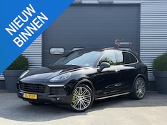 Porsche Cayenne - 3.0 S E-Hybrid Sport Chrono | Panoramadak | Camera | Bose | Stoelventilatie/Verwarming |