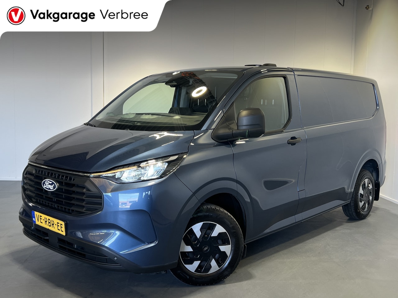 Ford Transit Custom - 320 2.5 PHEV L1H1 Trend | Android Auto/Apple Carplay | Cruise Control | Achteruitrijcamera - AutoWereld.nl