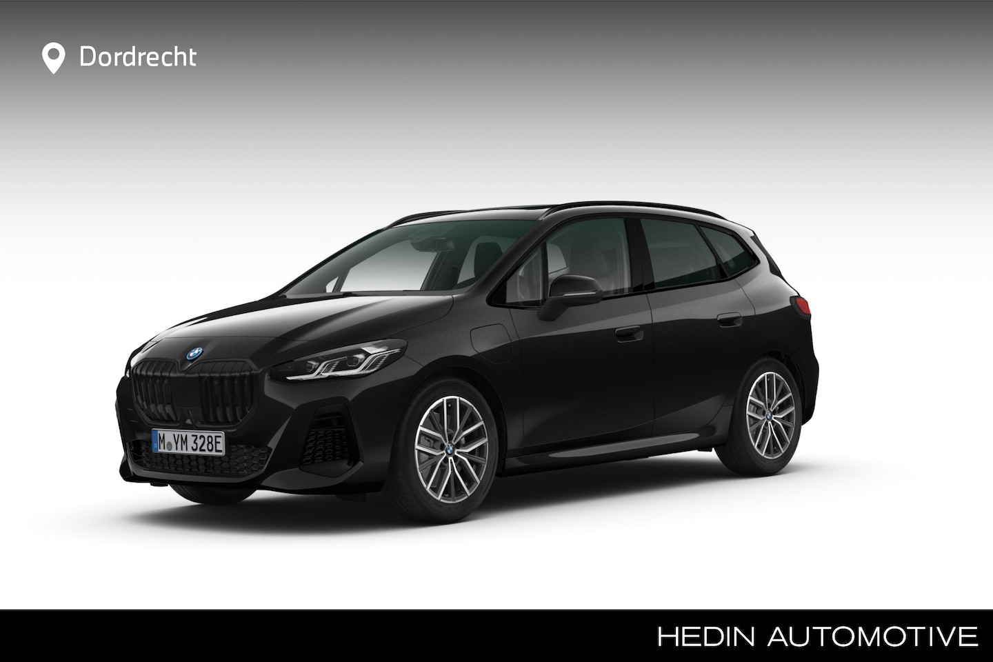 BMW 2-serie Active Tourer - 225e xDrive M-Sport | Panoramadak | Stoelverwarming | Camera | - AutoWereld.nl