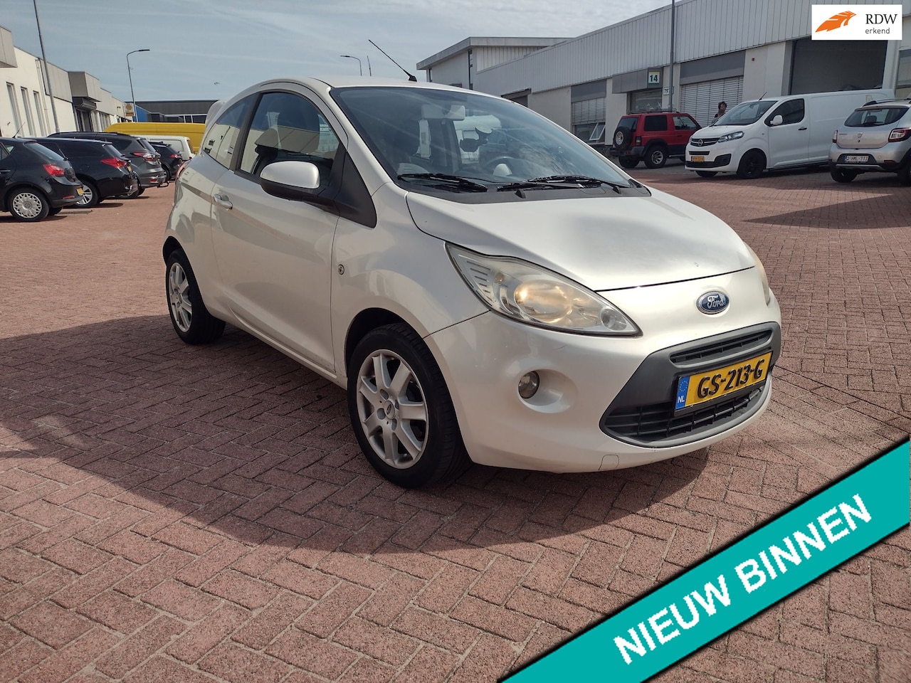 Ford Ka - 1.2 Titanium AIRCO HOOGEN IN STAP - AutoWereld.nl