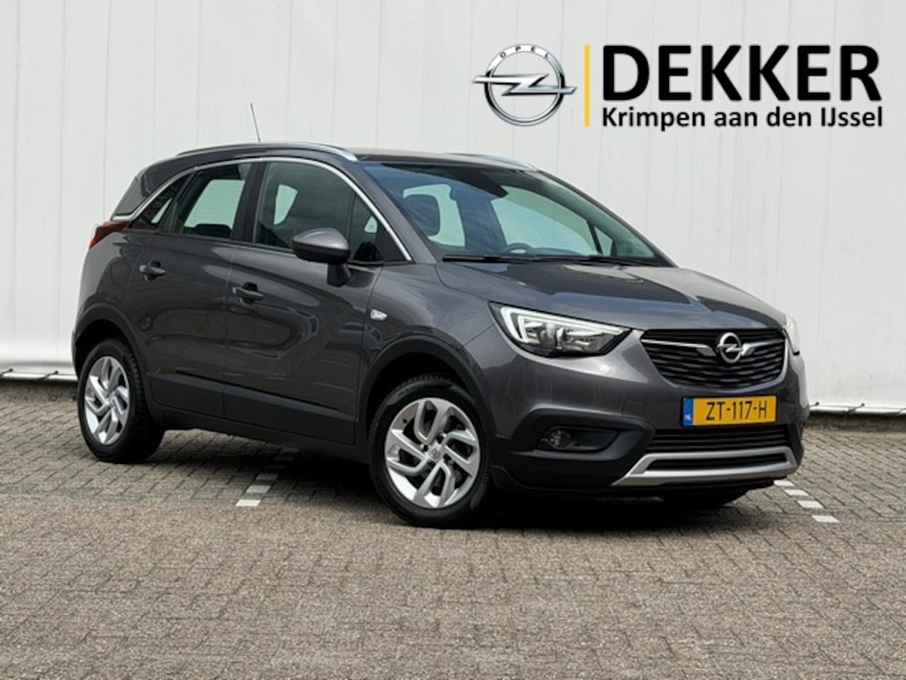 Opel Crossland X - 1.2 Turbo Innovation met Navigatie, Climate Controle, PDC - AutoWereld.nl