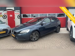Volvo V40 - 2.0 T2 Nordic+ TREKHAAK / STANDKACHEL / FULL LED / STOELVERW / NAVI / CLIMA / PDC / BLUETO