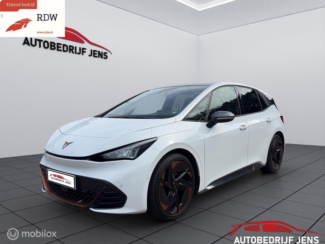 CUPRA Born - Copper Edition One 62 kWh| HUD|PANO|Adap. cruise - AutoWereld.nl