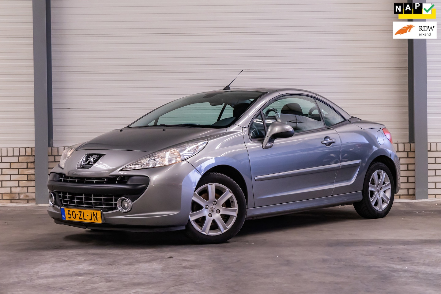 Peugeot 207 CC - 1.6 VTi 1.6 VTi - AutoWereld.nl