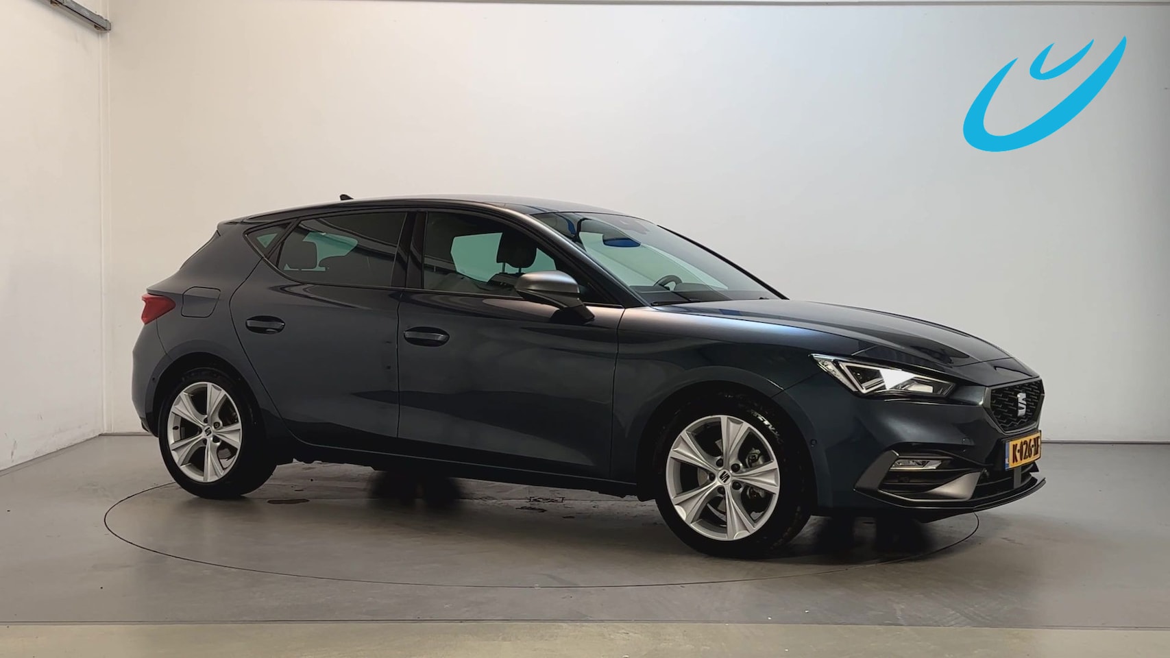 SEAT Leon - 1.5 TSI 150pk FR Business Intense Camera Stoelverwarming Adaptive Cruise Sfeerverlichting - AutoWereld.nl