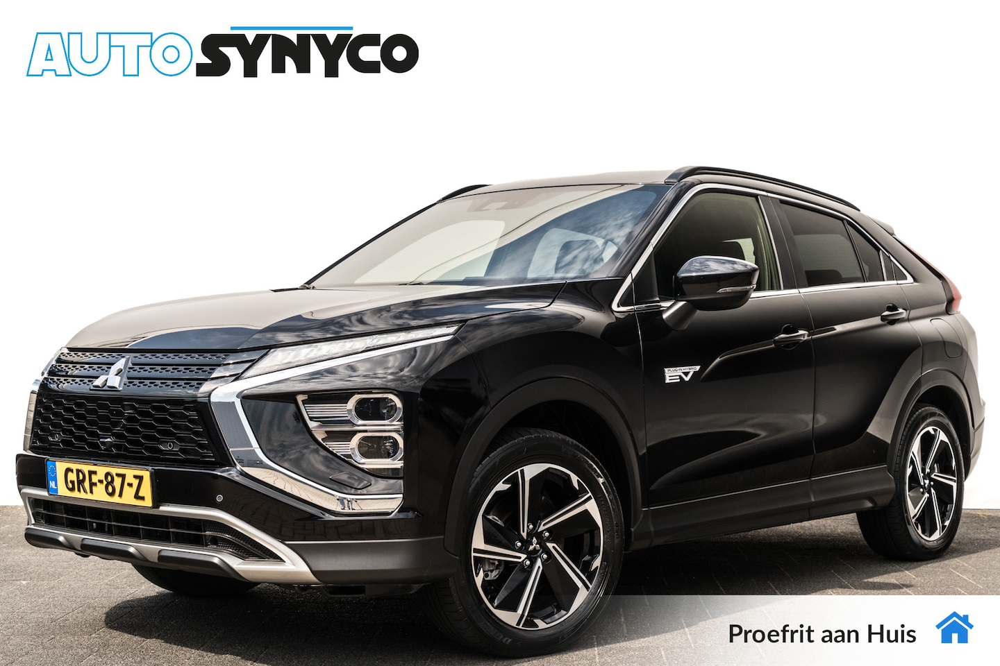 Mitsubishi Eclipse Cross - 2.4 PHEV Plus I Trekhaak I Camera I Full Map Navi I 18 inch. LMV - AutoWereld.nl