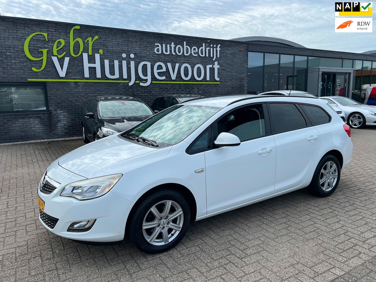 Opel Astra Sports Tourer - 1.4 Turbo Edition 1.4 Turbo Edition - AutoWereld.nl