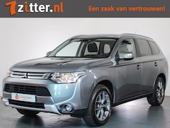 Mitsubishi Outlander - 2.0 Business Edition 7-Persoons Navigatie, Camera, Cruise Control