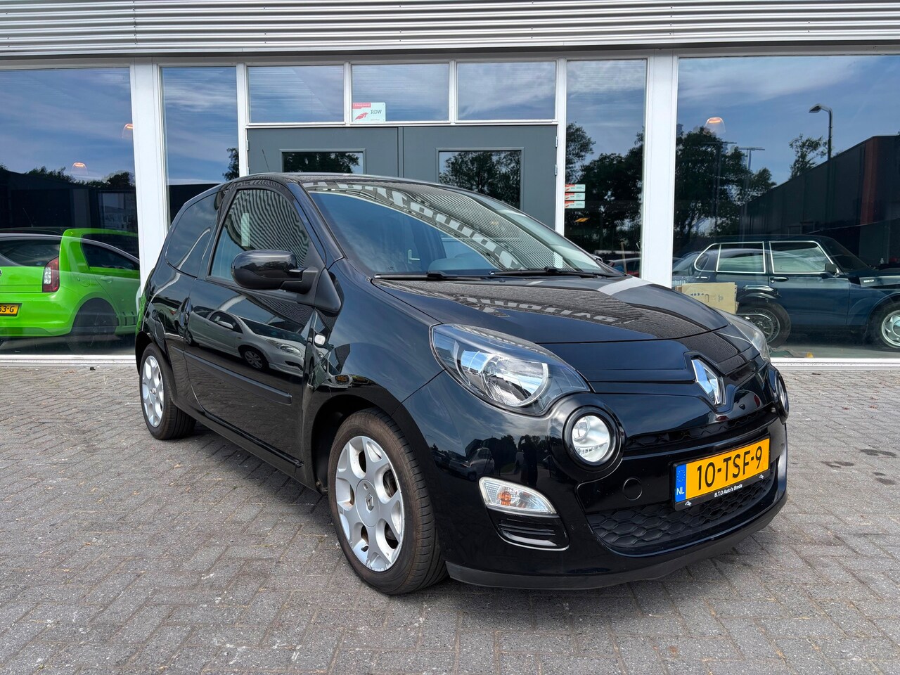 Renault Twingo - 1.2-16V Collection 1.2 16V Collection - AutoWereld.nl
