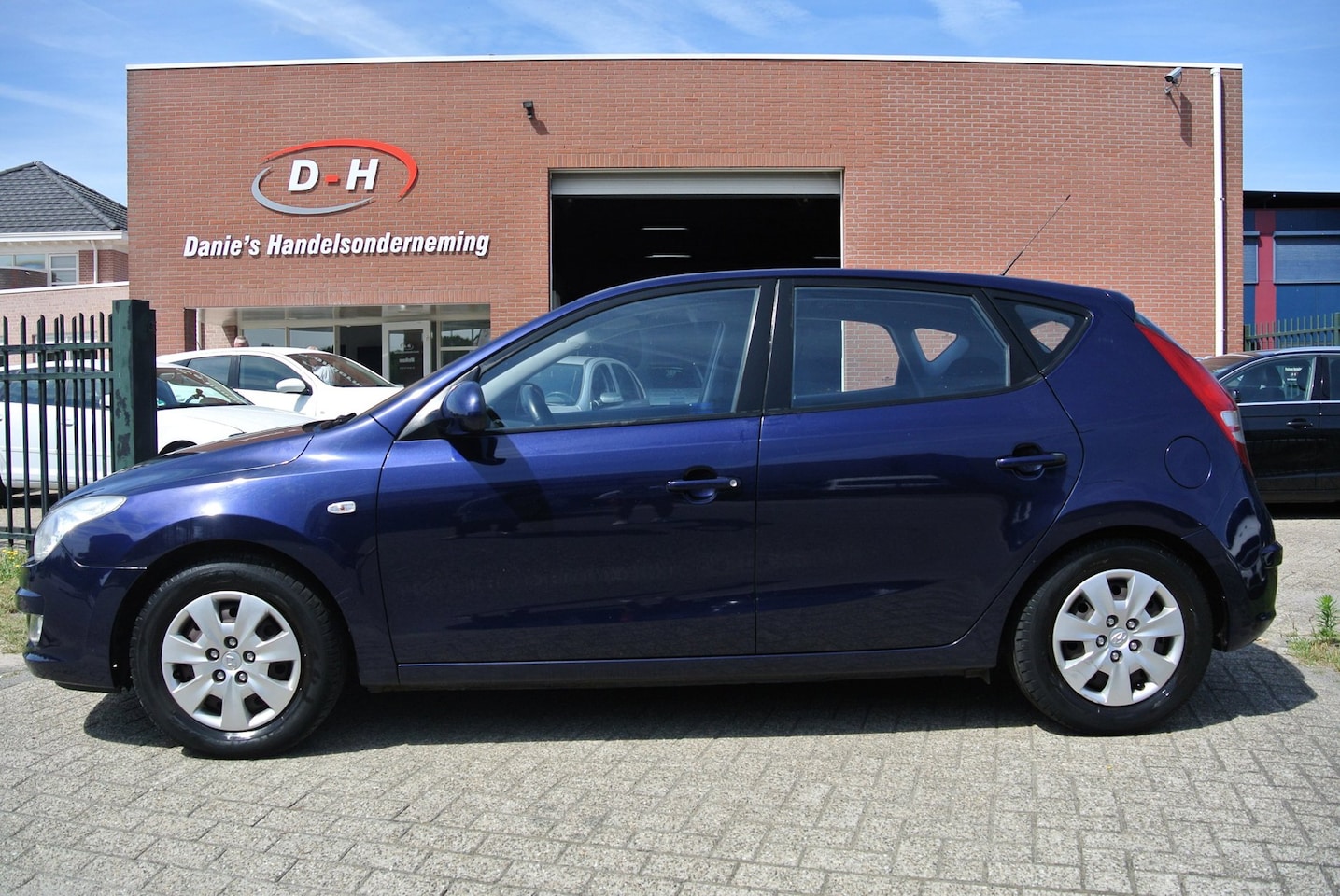 Hyundai i30 - 1.6i Dynamic airco automaat apk 29-05-2027 inruil mogelijk nap - AutoWereld.nl