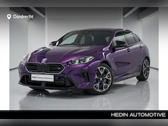 BMW 1-serie - M135 xDrive | CoPilot | Harman Kardon | Parking assistant plus