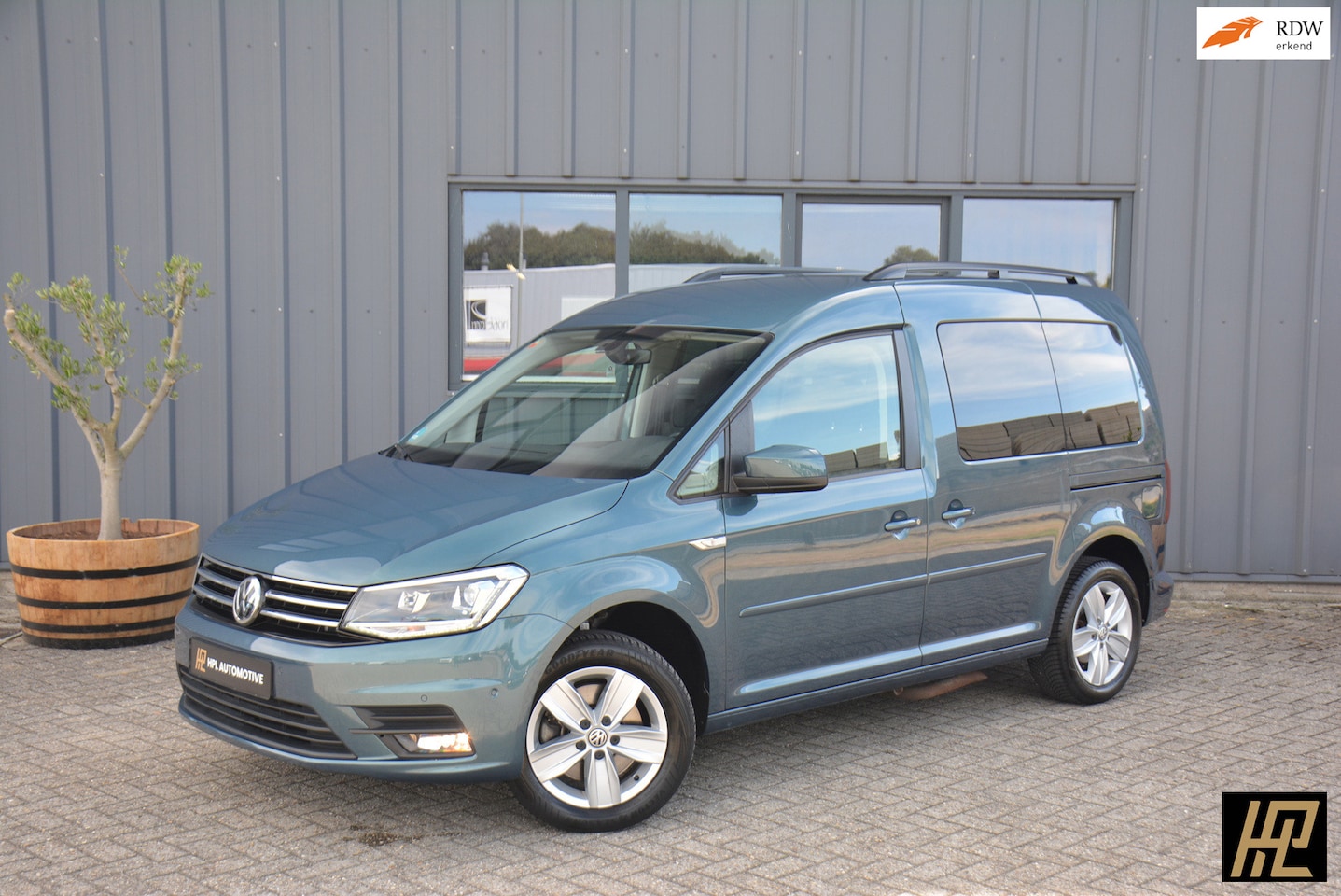Volkswagen Caddy - 1.4 TSI 125pk DSG * Rolstoelbus 5p + 1p * Carplay/Android * LED * Cruise * Airco * Stoelve - AutoWereld.nl