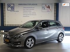 Mercedes-Benz B-klasse - 180 AUTOMAAT / NAP / NIEUW MODEL / TOP KWALITEIT