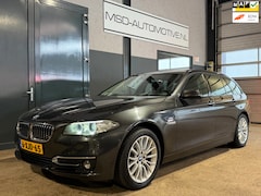 BMW 5-serie Touring - 520i Last Minute Edition Facelift Panoramadak Sportstoelen NAP