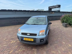 Ford Fusion - 1.4-16V Futura