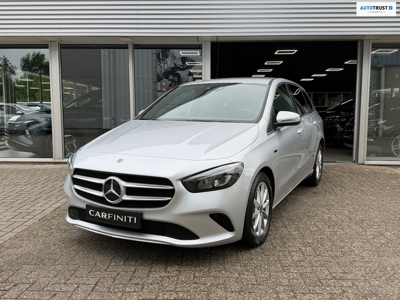 Mercedes-Benz B-klasse - 250 e 218 Pk | Navigatie | Cruise |Clima | Camera | Zwarte hemelbekleding | Sfeerverlichti - AutoWereld.nl