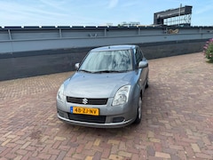 Suzuki Swift - 1.5 GLS