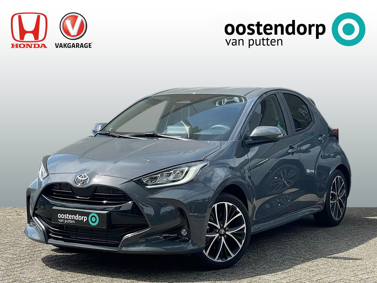 Toyota Yaris - Full Hybrid 130pk Executive Automaat | Achteruitrijcamera | Dodenhoeksensoren | Apple Carp - AutoWereld.nl