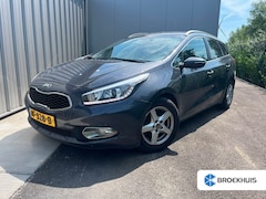 Kia Cee'd Sportswagon - Ceed 1.6 GDI DynamicLine 134pk | Achteruitrijcamera | Trekhaak | Cruise control | Navigati