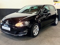 Volkswagen Golf - 1.2 TSI Highline Pano Alpine radio compleet onderhouden 2e eigenaar