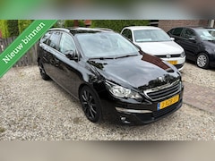 Peugeot 308 SW - 1.2 PureTech Blue Lease Executive