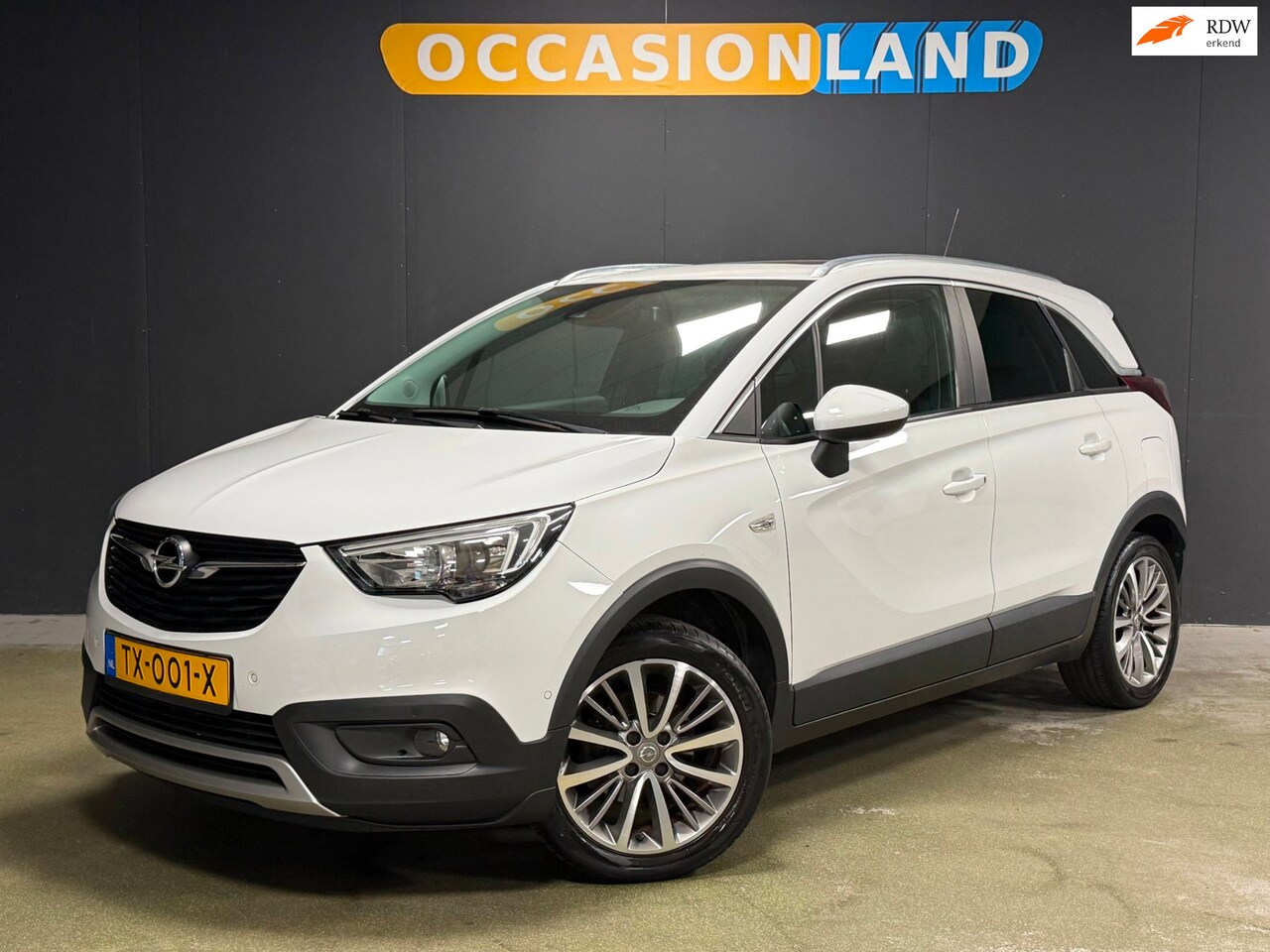 Opel Crossland X - 1.2 Turbo Online Edition|PANO|360CAM|KEYLESS|DODEHOEK|CRUISE|STUURV|STOELV|CARPLAY|BLUETOO - AutoWereld.nl