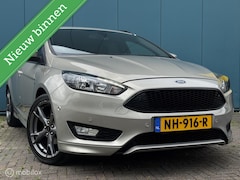 Ford Focus Wagon - 1.0 ST-Line Navi Clima Cruise Park-Assist APK 29-06-2027