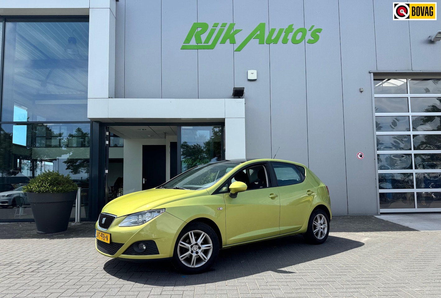 SEAT Ibiza - 1.4 Stylance * Carplay * Airco * Nieuwe APK * PDC - AutoWereld.nl