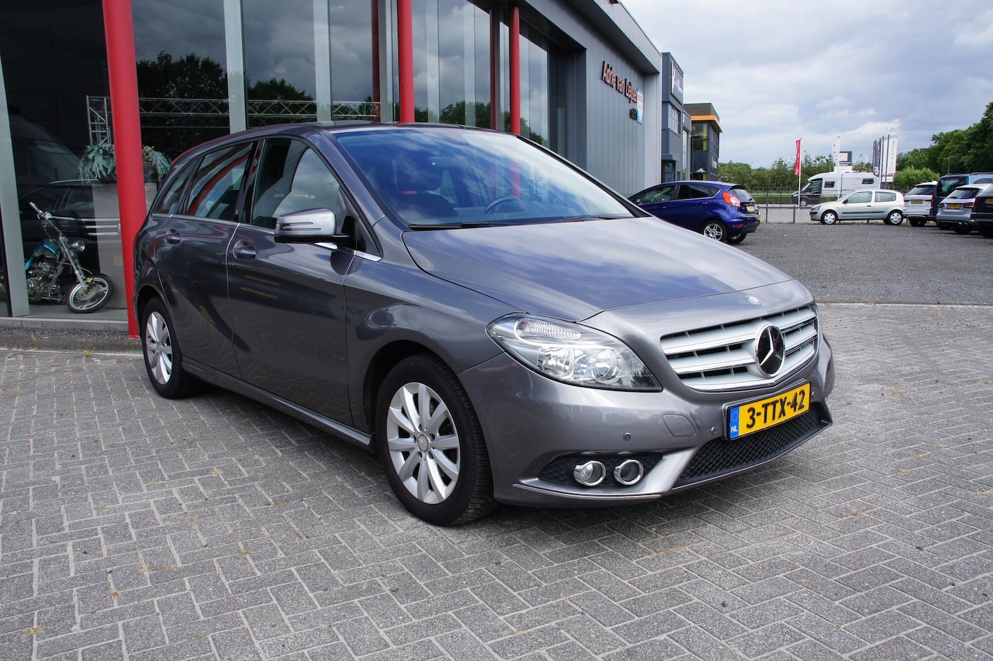 Mercedes-Benz B-klasse - 180 180 - AutoWereld.nl
