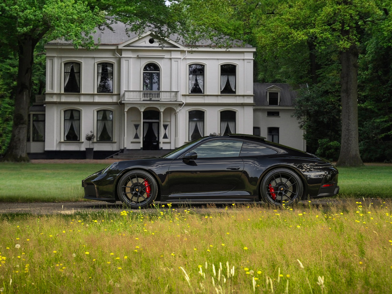 Porsche 911 - 3.6 T-Hybrid Carrera GTS | SportDesign | Lift | Schuifdak | Carbon interior - AutoWereld.nl