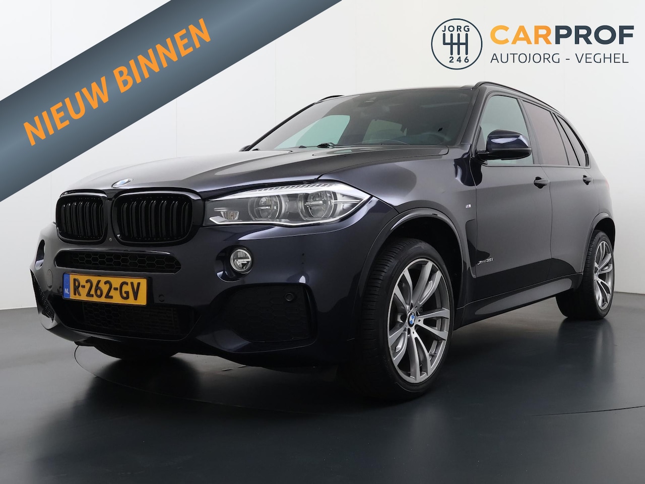 BMW X5 - xDrive35i M Sport Edition Panoramadak HUD Dealer onderhouden - AutoWereld.nl
