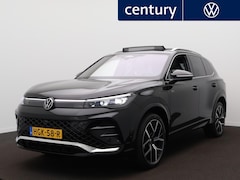 Volkswagen Tiguan - 1.5 eHybrid R-Line Edition Panoramadak - Trekhaak - Camera - 20 Inch - Matrix LED koplampe