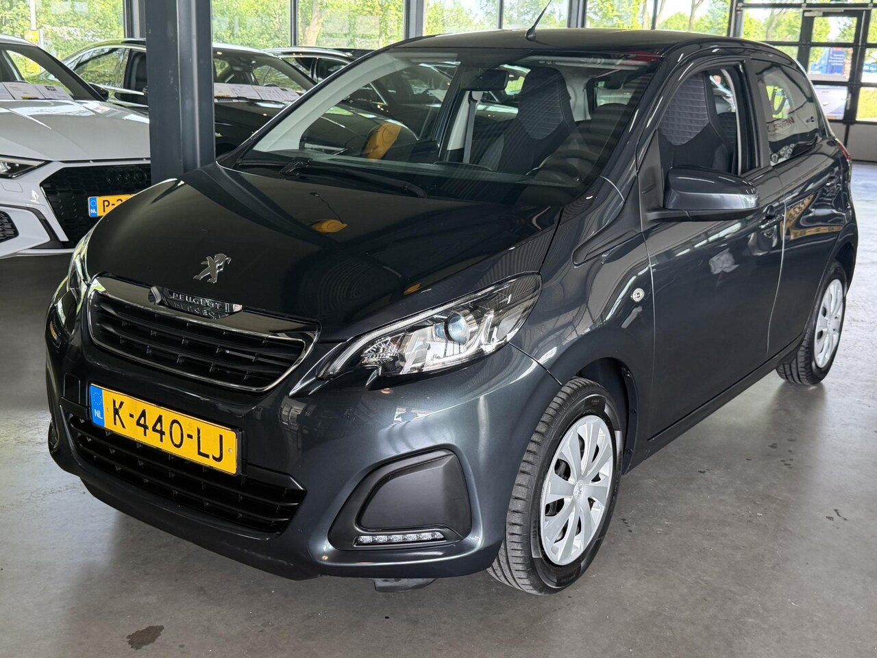Peugeot 108 - 1.0 e-VTi Active 1.0 e-VTi Active - AutoWereld.nl