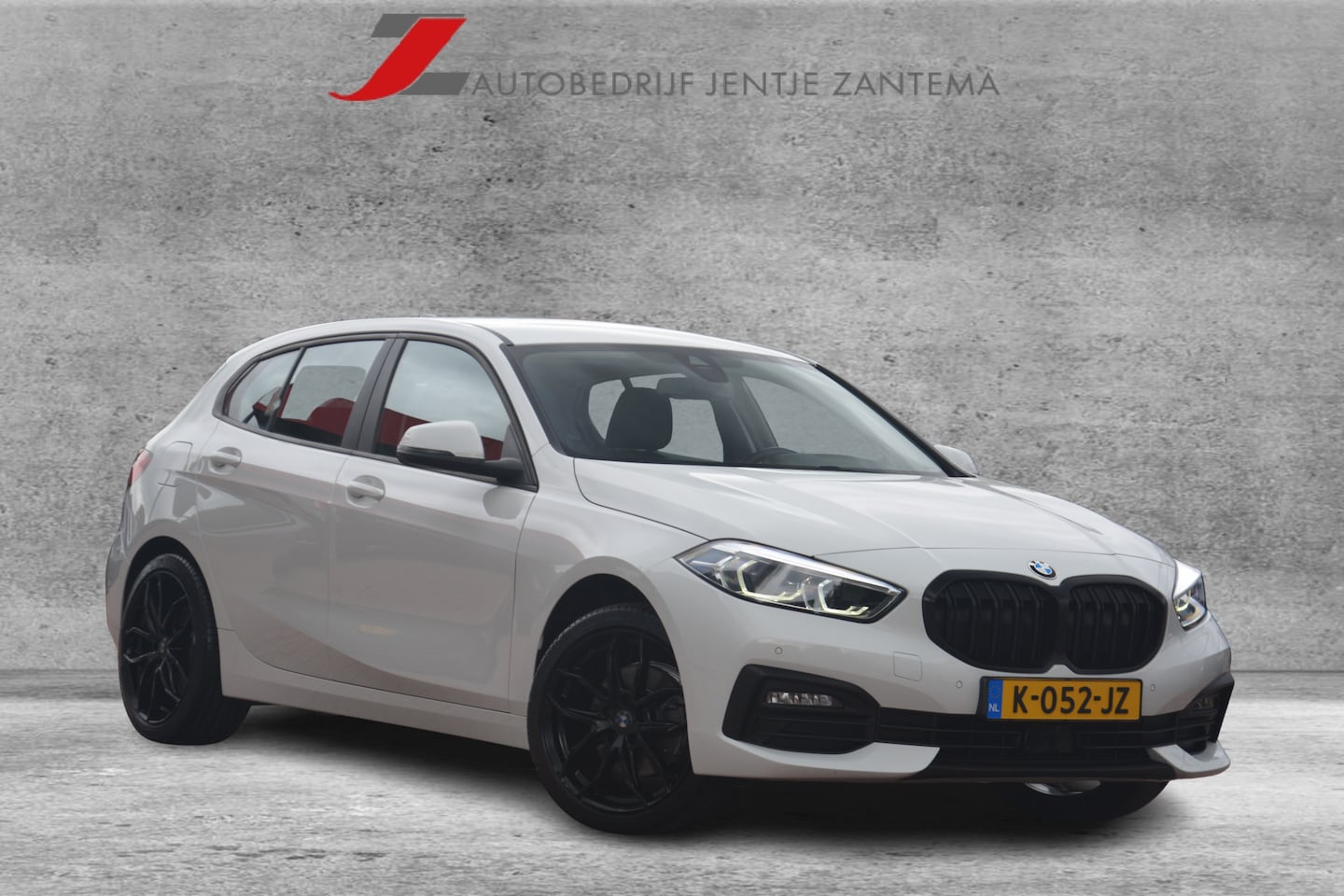 BMW 1-serie - 118i Executive | Navigatie | Virtual-cockpit | Carplay | Full LED | PDC | NL auto!! | - AutoWereld.nl
