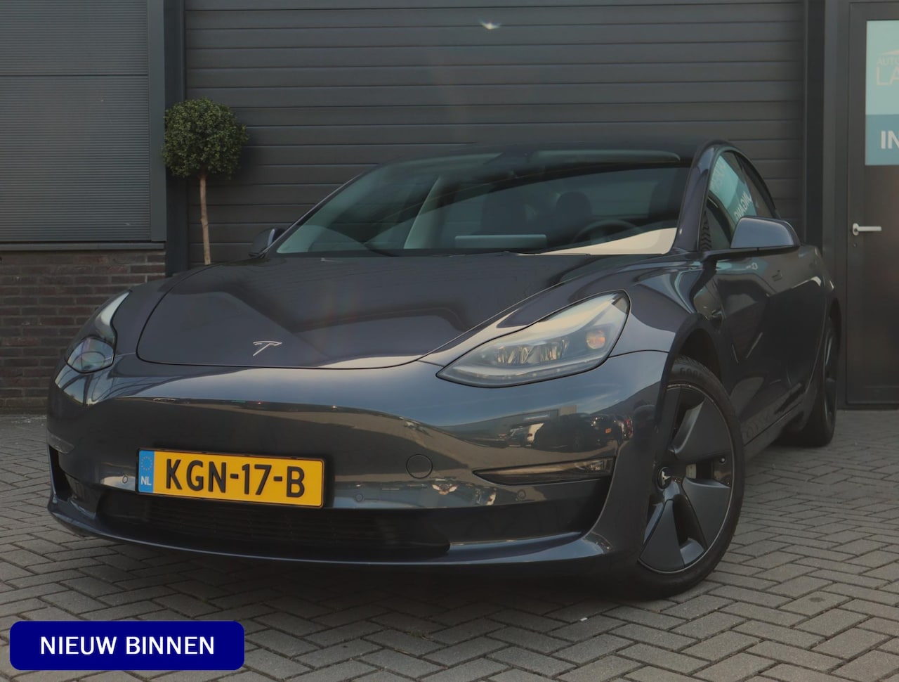 Tesla Model 3 - Long Range RWD Long Range AWD 75 kWh | 93.2% SOH | Autopilot | Pano | Leer - AutoWereld.nl
