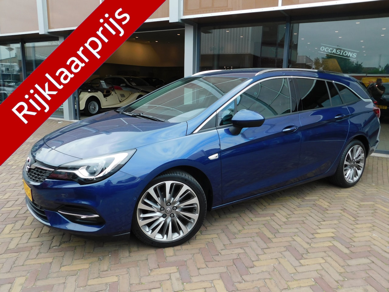 Opel Astra Sports Tourer - 1.4 Elegance Automaat - AutoWereld.nl