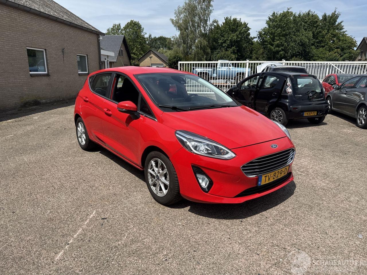Ford Fiesta - 1.0 EcoBoost Titanium AUT REST BPM €1400,-!!! - AutoWereld.nl