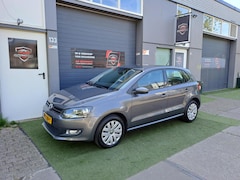 Volkswagen Polo - 1.2 TSI Comfortline 2011 105PK Airco Carplay