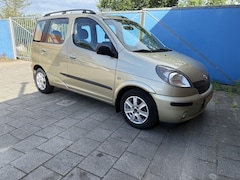Toyota Yaris Verso - 1.3-16V VVT-i Sol Trekhaak, Automaat