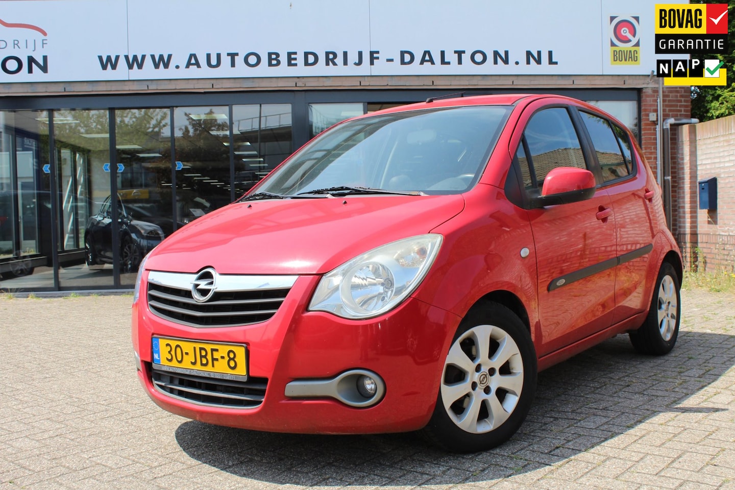 Opel Agila - 1.2 Enjoy AIRCO / CPV / PDC / LAGE KM! - AutoWereld.nl