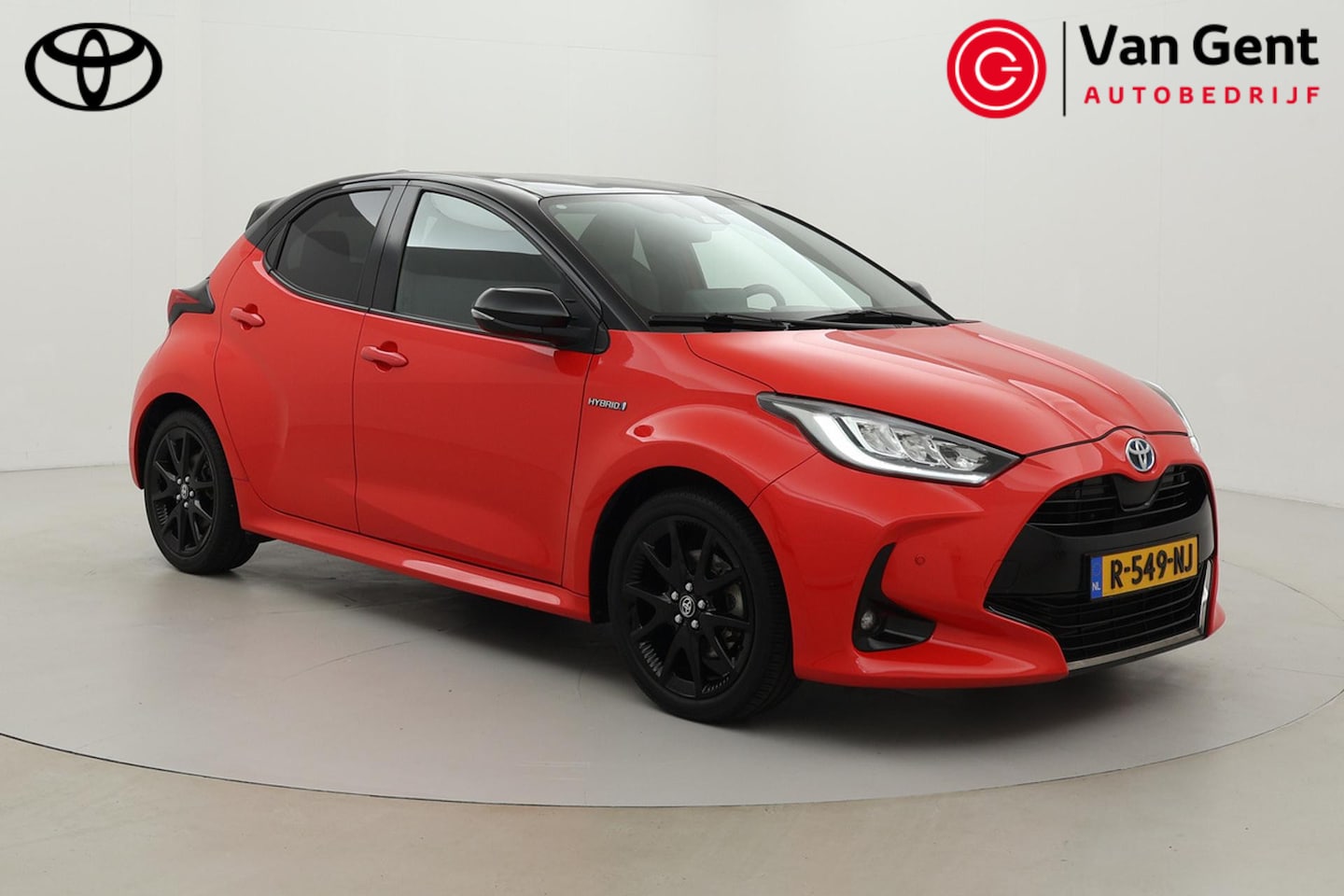 Toyota Yaris - 1.5 Hybrid Launch Edition | Dodehoek detectie | JBL | Head-up display | Apple Carplay / An - AutoWereld.nl