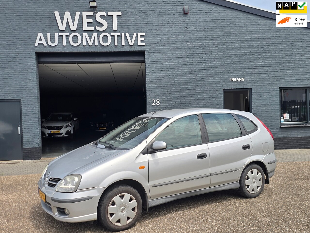 Nissan Almera Tino - 1.8 Visia 1.8 Visia - AutoWereld.nl