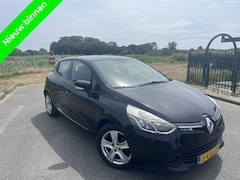Renault Clio - WIJ KOPEN UW AUTO GRAAG OP