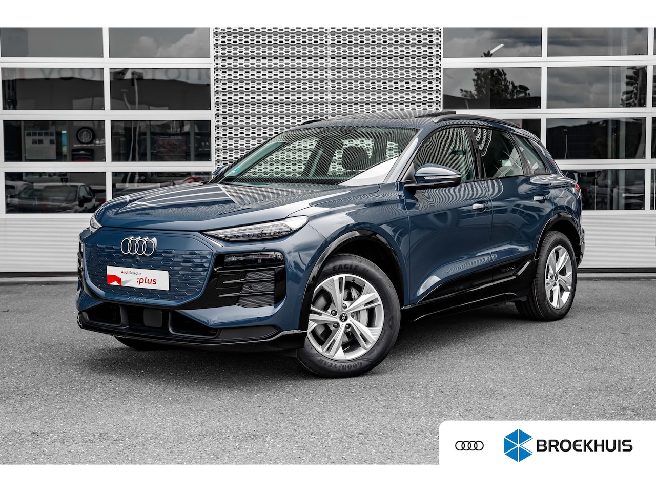 Audi Q6 e-tron - quattro 285 kW | Panoramadak | Trekhaak | Stoelverwarming Voor + Achter | Stuurwielverwarm - AutoWereld.nl