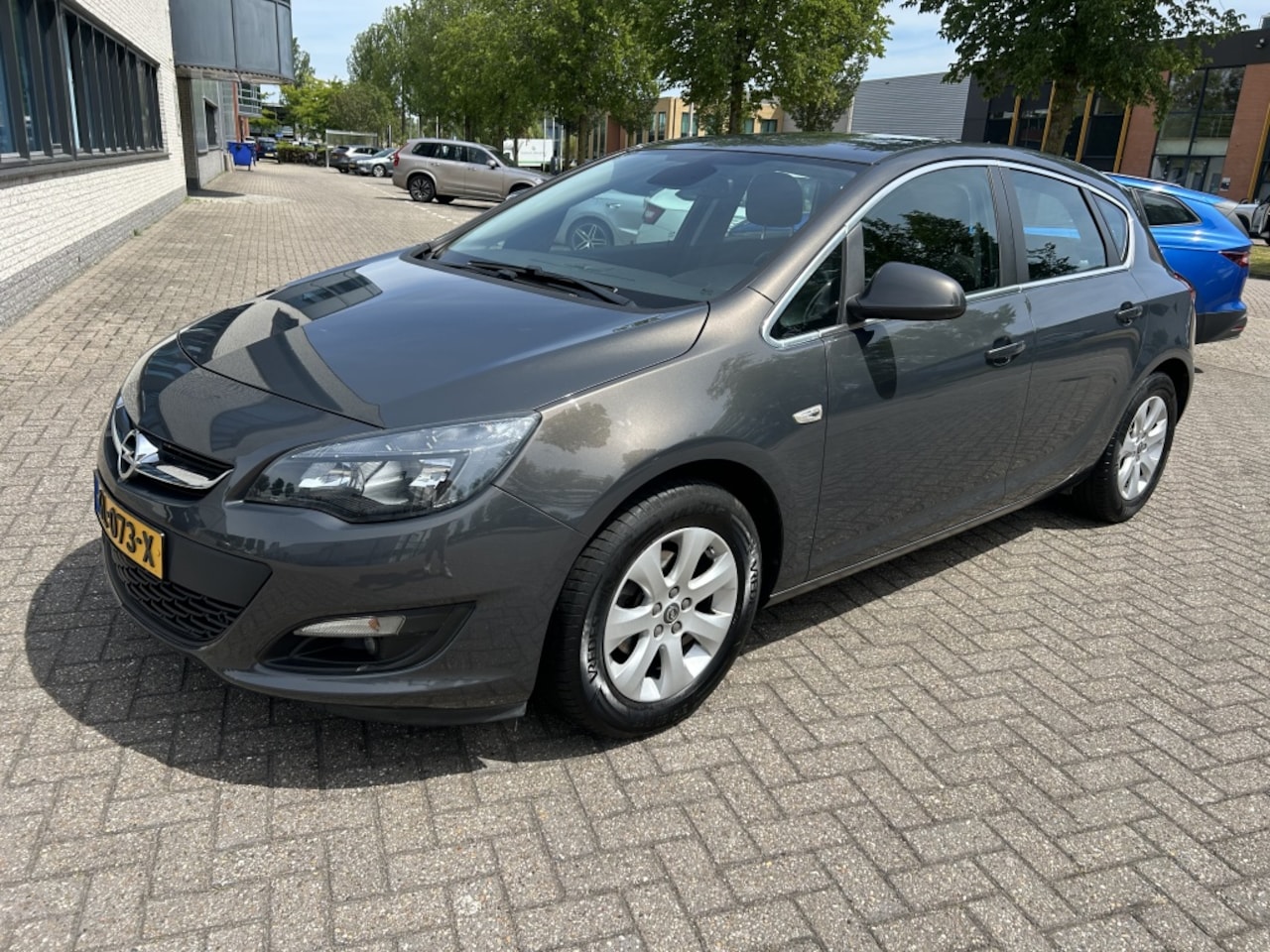 Opel Astra - 1.4 Turbo Blitz NAVI CRUISE CLIMA PDC NAP! - AutoWereld.nl
