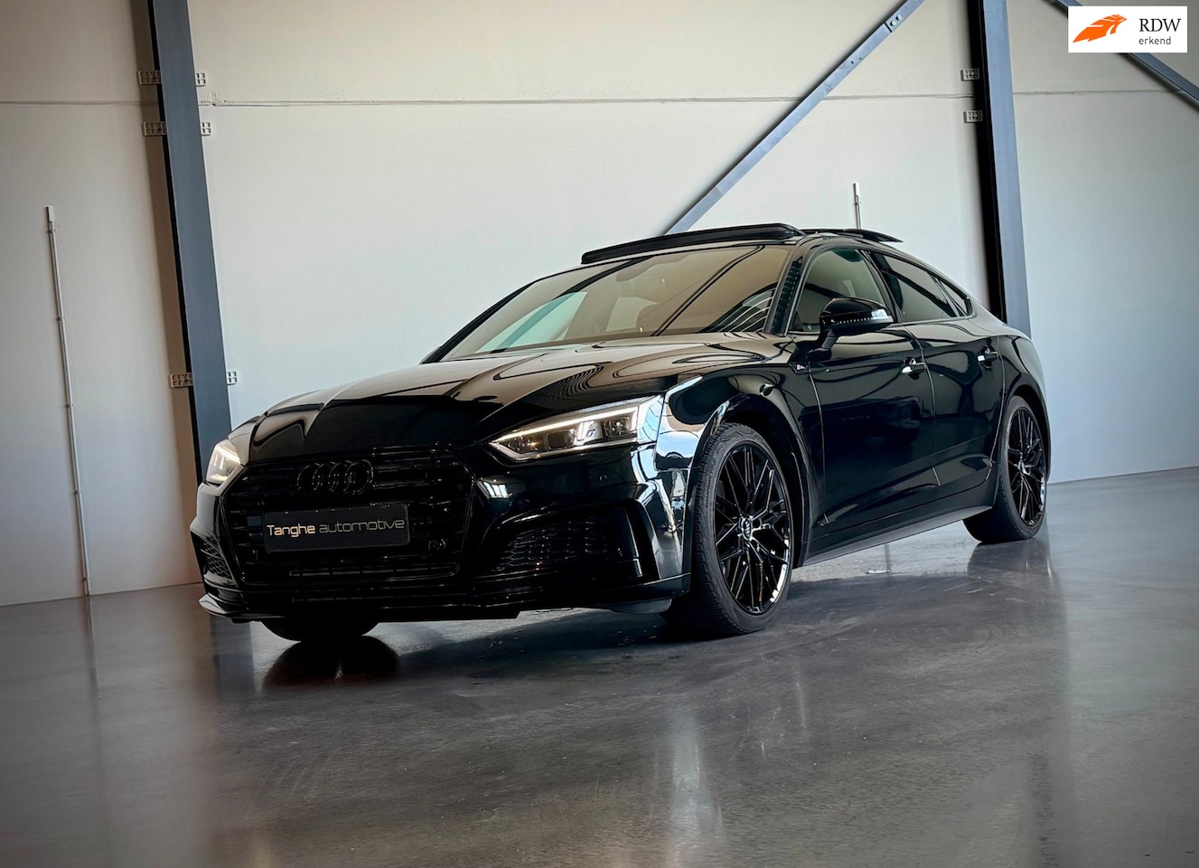 Audi A5 Sportback - 40 TFSI MHEV, Panodak, Virtual Cockpit, Trekhaak, Black optiek - AutoWereld.nl