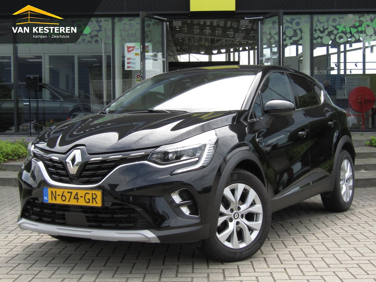Renault Captur - TCe 140pk GPF EDC Intens / Trekhaak / 9,3 Navigatie / Camera / Stoelverwarming / Blindspot - AutoWereld.nl