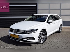 Volkswagen Passat Variant - 1.5 TSI Business edition Dealer Onderhouden afn. trekhaak ACC Virtual cockpit